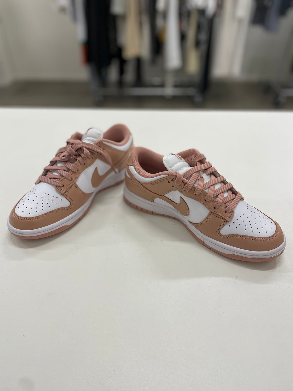 NIKE - Dunk Low Rose Whisper trainers - Size 8