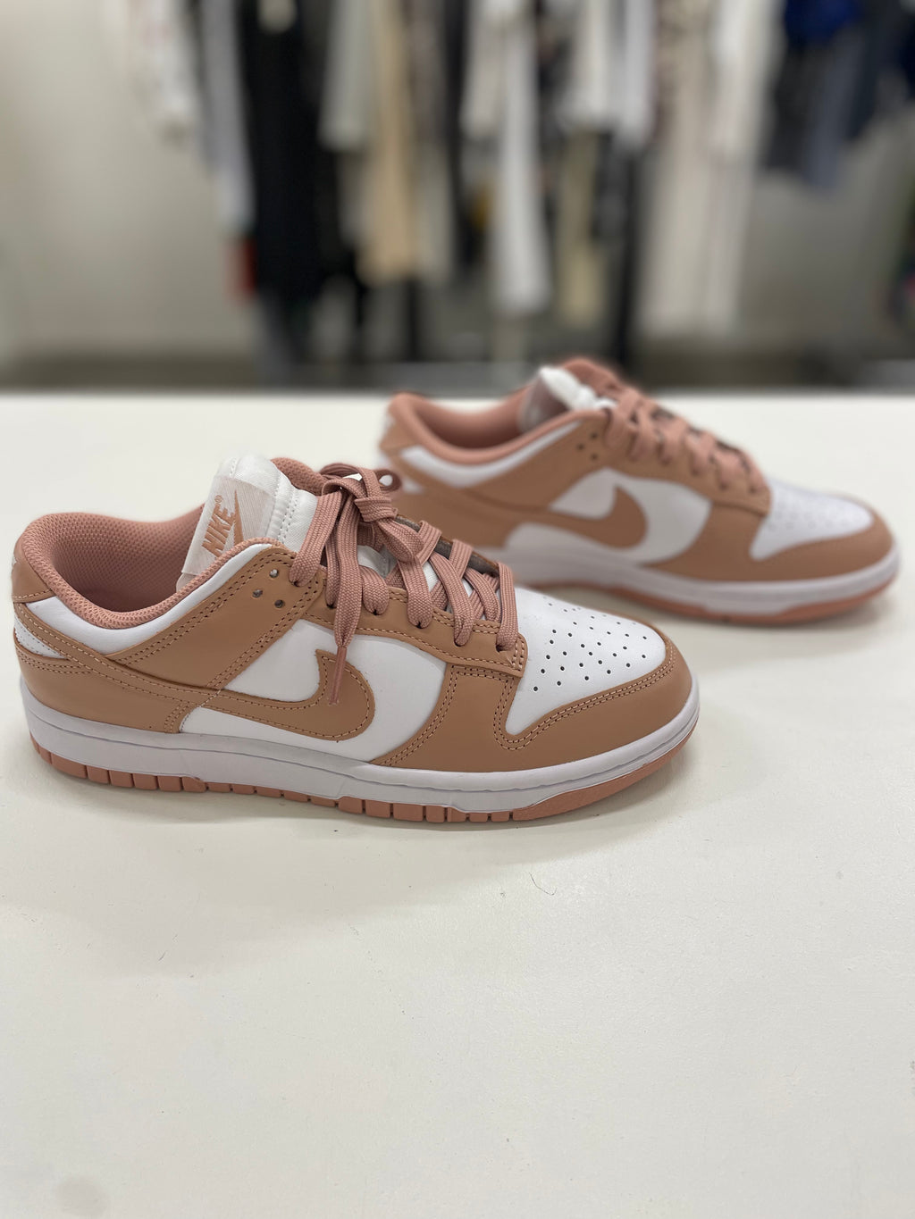 NIKE - Dunk Low Rose Whisper trainers - Size 8
