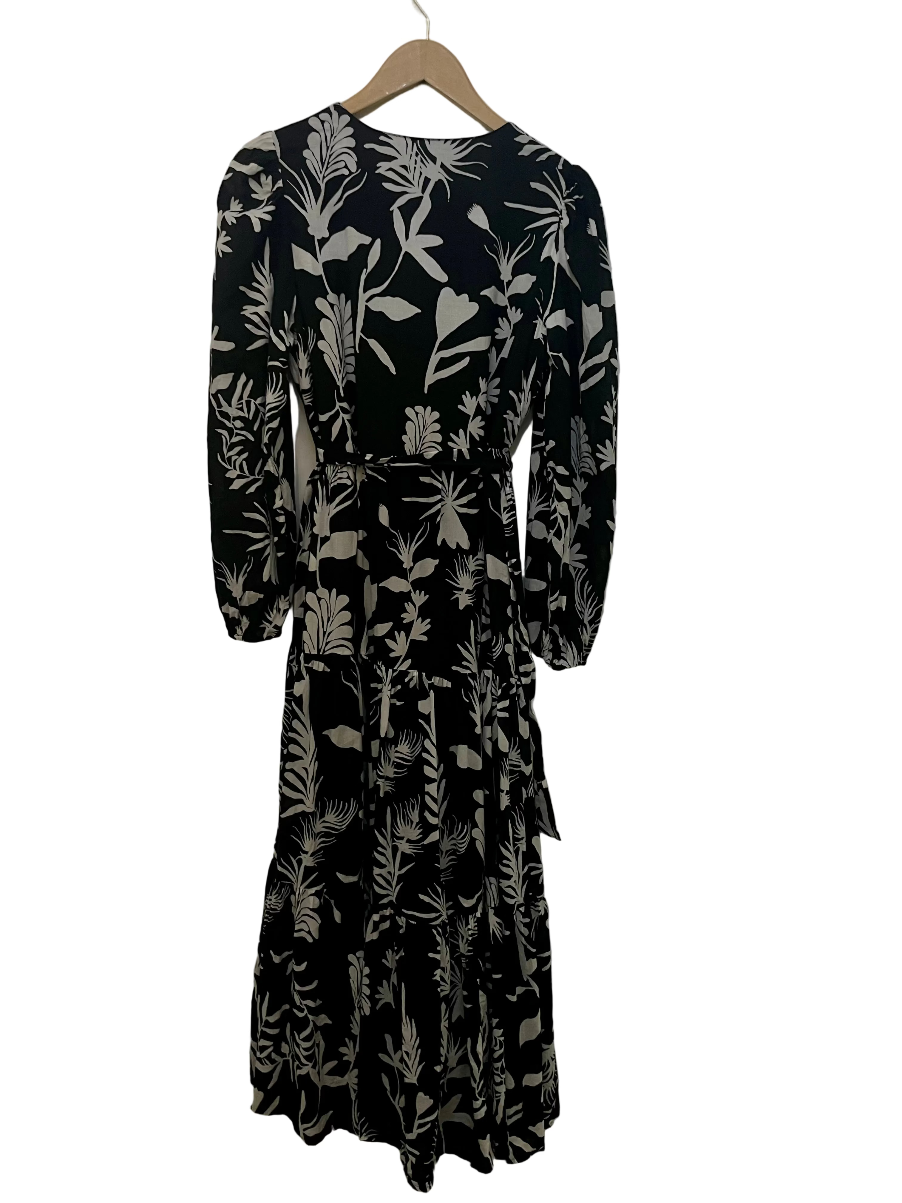 Stories Be Told - Aria maxi dress - Size 10