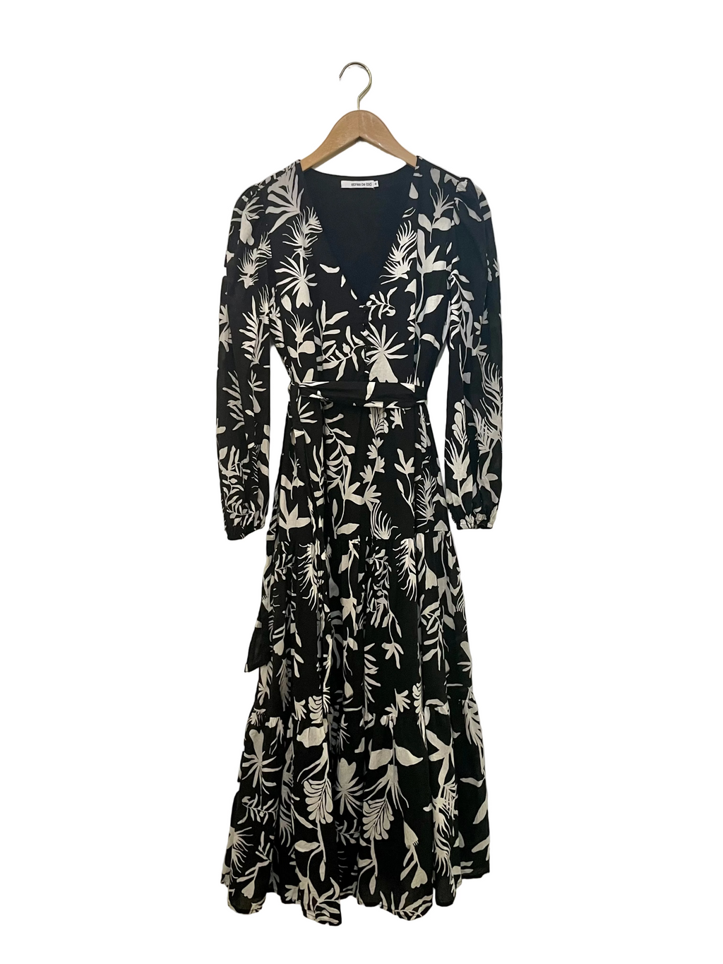 Stories Be Told - Aria maxi dress - Size 10