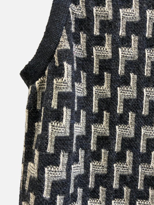 Geo print pure new wool top - Size S