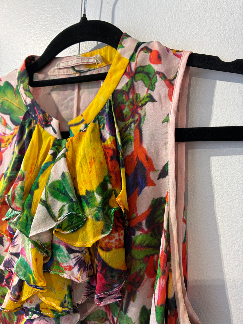 Trelise Cooper - Silk floral sleeveless top - Size 10