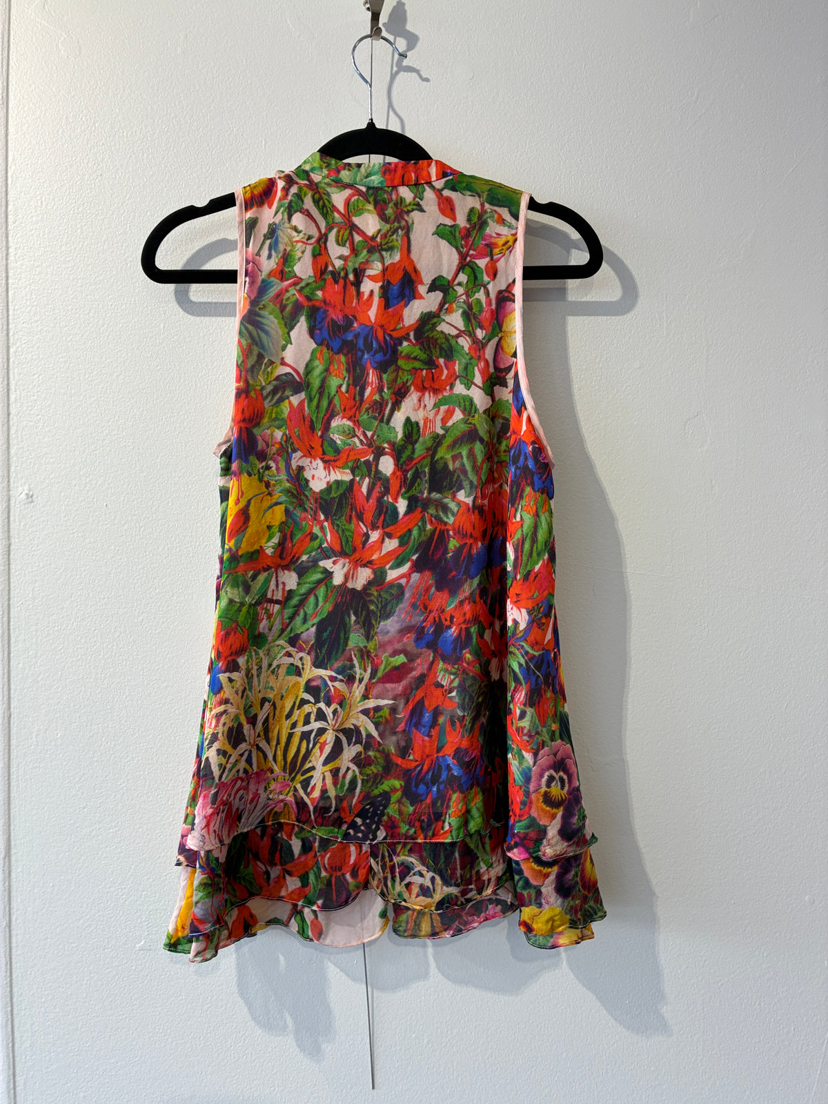 Trelise Cooper - Silk floral sleeveless top - Size 10