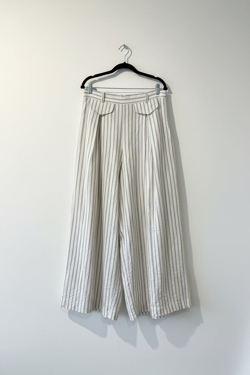 Ingrid Starnes - Striped pants - Size 14