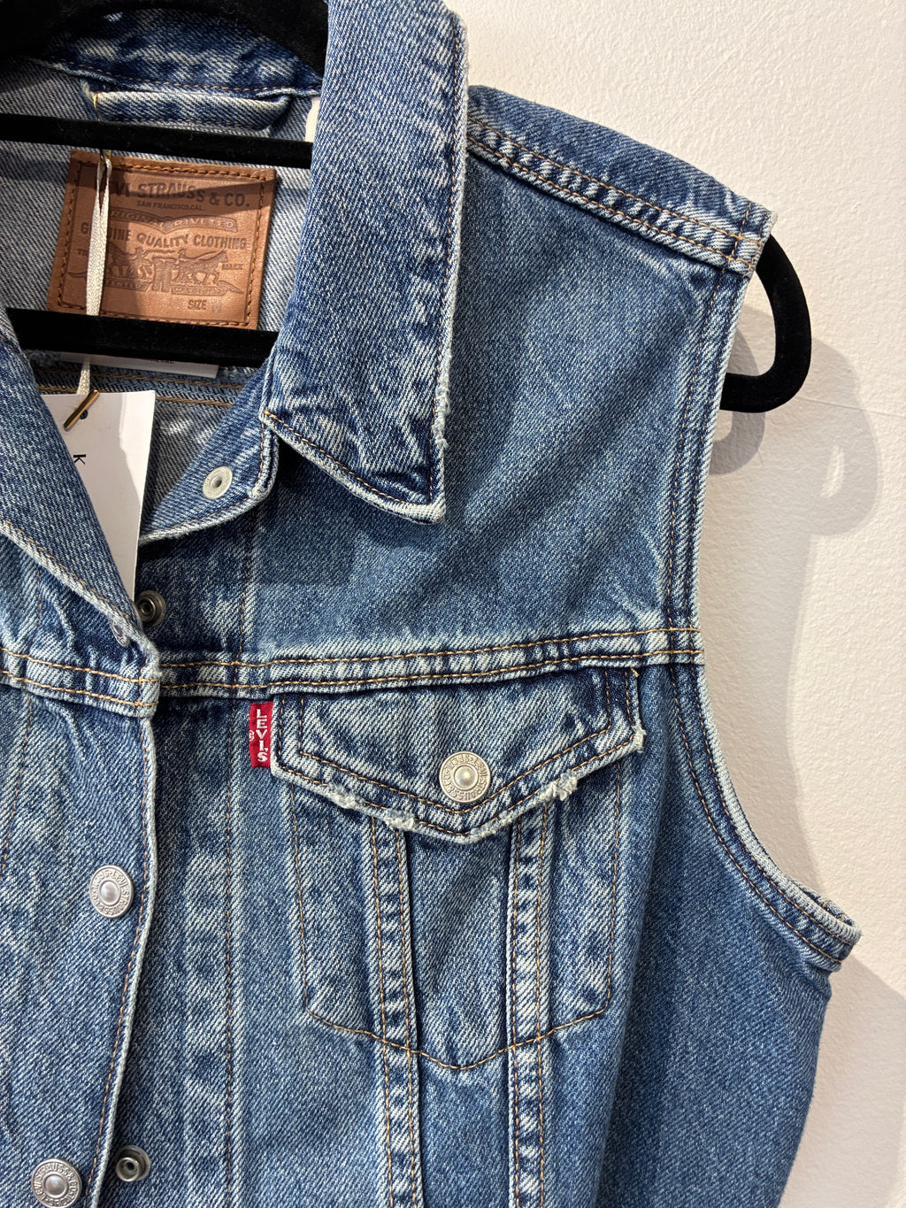 Levis - Classic denim vest - Size S