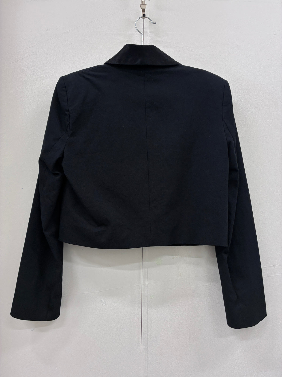 Zara - Crop tuxedo blazer - Size M
