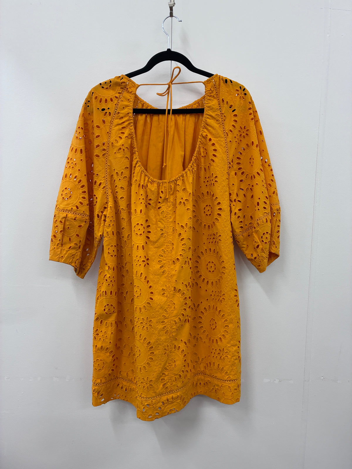 Zara - Yellow broderie anglais mini dress - Size L