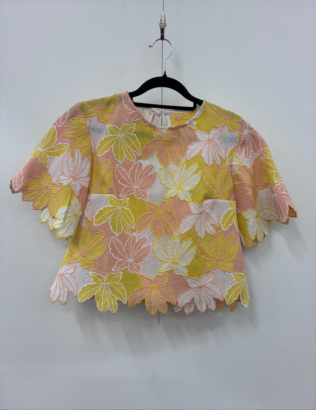Amber Whitecliffe - Mallorca flower lace top - Size 8