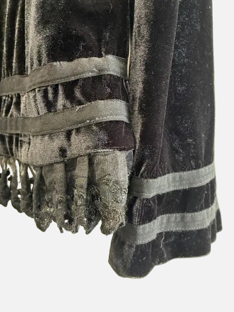 Black Velvet Lace Romantic Soft Jacket Size 14