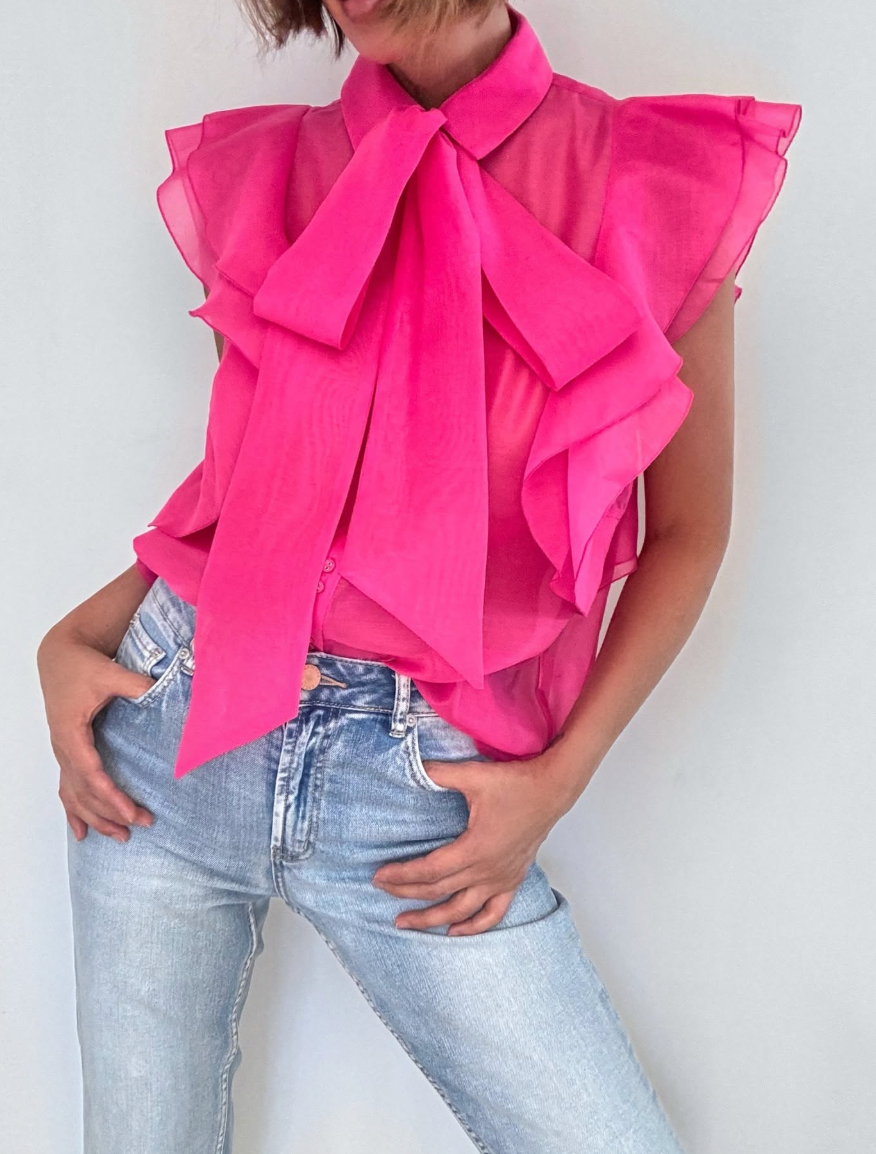Decjuba - Sleeveless frilly shirt - Size 16